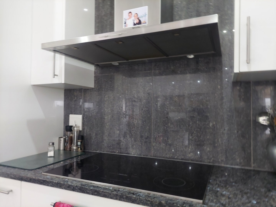 4 Bedroom Property for Sale in Stilbaai Wes Western Cape